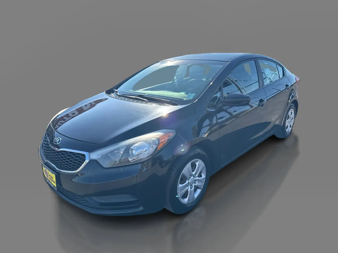 Black 2016 Kia Forte 4d Sedan LX Auto for sale in St. Louis, MO