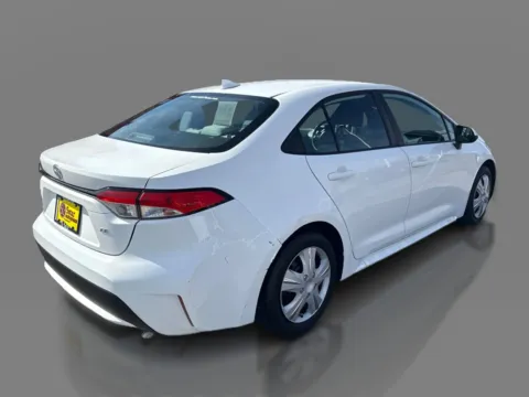 More photos of 2021 Toyota Corolla LE CVT at 5 Star Auto Plaza - St. Louis, MO