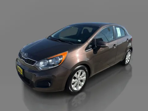 Brown 2014 Kia Rio 5-Door 5d Hatchback EX for sale in St. Louis, MO