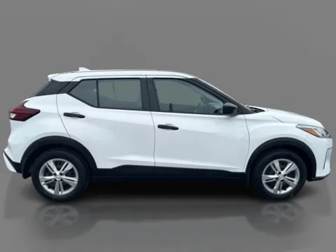 More photos of 2021 Nissan Kicks S FWD at 5 Star Auto Plaza - St. Louis, MO
