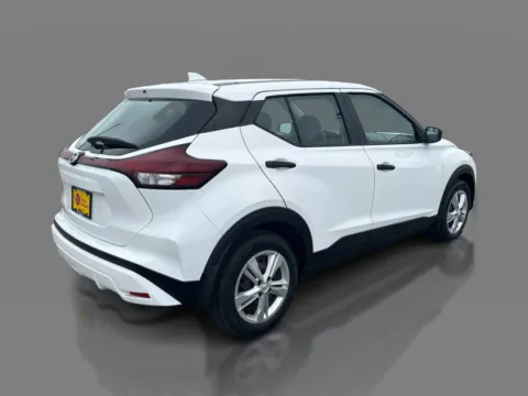 More photos of 2021 Nissan Kicks S FWD at 5 Star Auto Plaza - St. Louis, MO