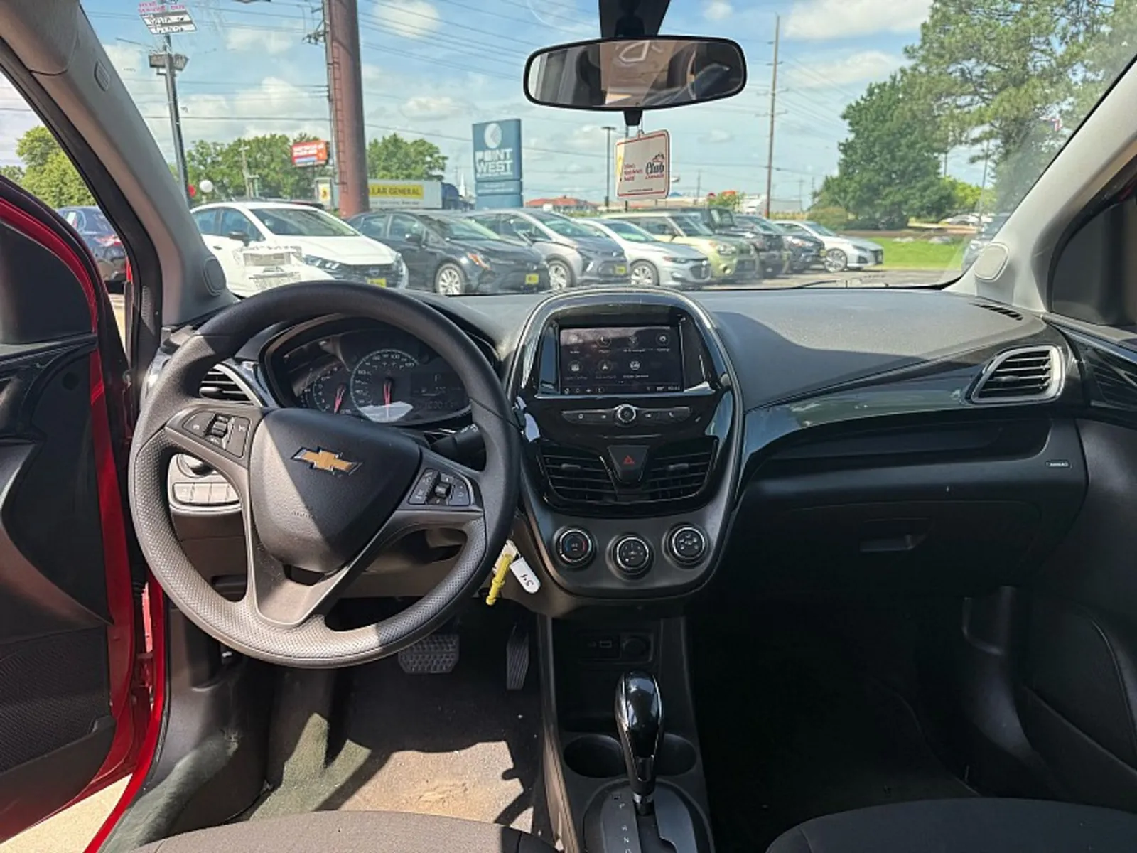 2021 Chevrolet Spark 1LT - Photo 8