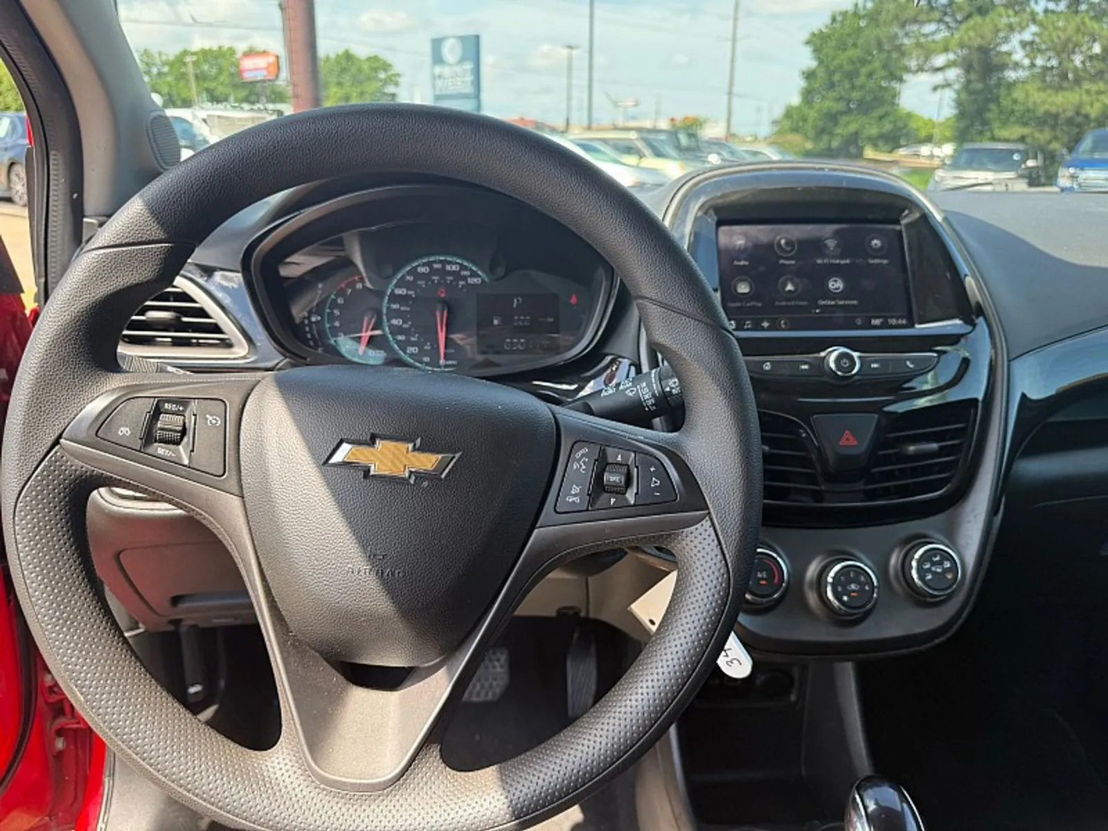2021 Chevrolet Spark 1LT - Photo 10