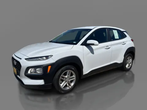 White 2020 Hyundai Kona 4d SUV AWD SE for sale in St. Louis, MO