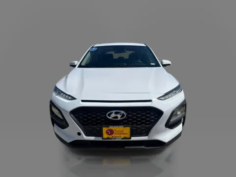 Photos of 2020 Hyundai Kona 4d SUV AWD SE for sale in St. Louis, MO at 5 Star Auto Plaza - St. Louis