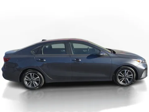 More photos of 2023 Kia Forte LX IVT at 5 Star Auto Plaza - St. Louis, MO