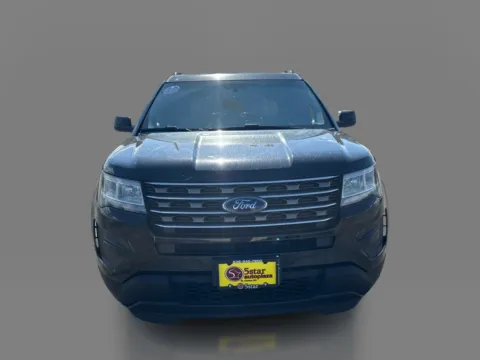 Photos of 2016 Ford Explorer 4d SUV 4WD for sale in St. Louis, MO at 5 Star Auto Plaza - St. Louis