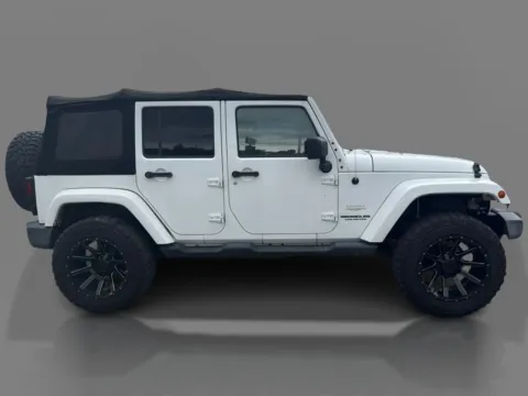 More photos of 2015 Jeep Wrangler Unlimited 4d Convertible Sahara at 5 Star Auto Plaza - St. Louis, MO
