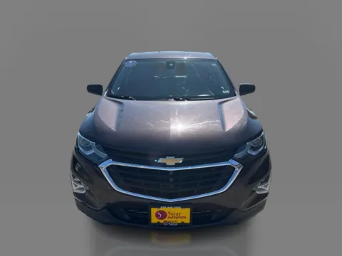 Photos of 2020 Chevrolet Equinox 4d SUV FWD LT w/1LT for sale in St. Louis, MO at 5 Star Auto Plaza - St. Louis