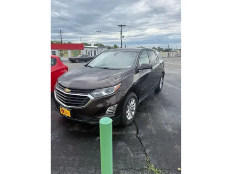 Brown 2020 Chevrolet Equinox 4d SUV FWD LT w/1LT for sale in St. Louis, MO