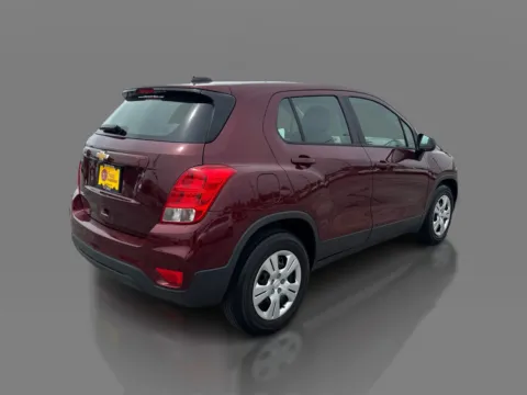 More photos of 2017 Chevrolet Trax 4d SUV FWD LS at 5 Star Auto Plaza - St. Louis, MO