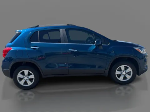 More photos of 2019 Chevrolet Trax 4d SUV AWD LT at 5 Star Auto Plaza - St. Louis, MO