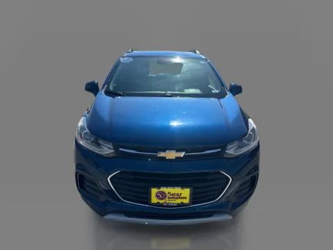 Photos of 2019 Chevrolet Trax 4d SUV AWD LT for sale in St. Louis, MO at 5 Star Auto Plaza - St. Louis