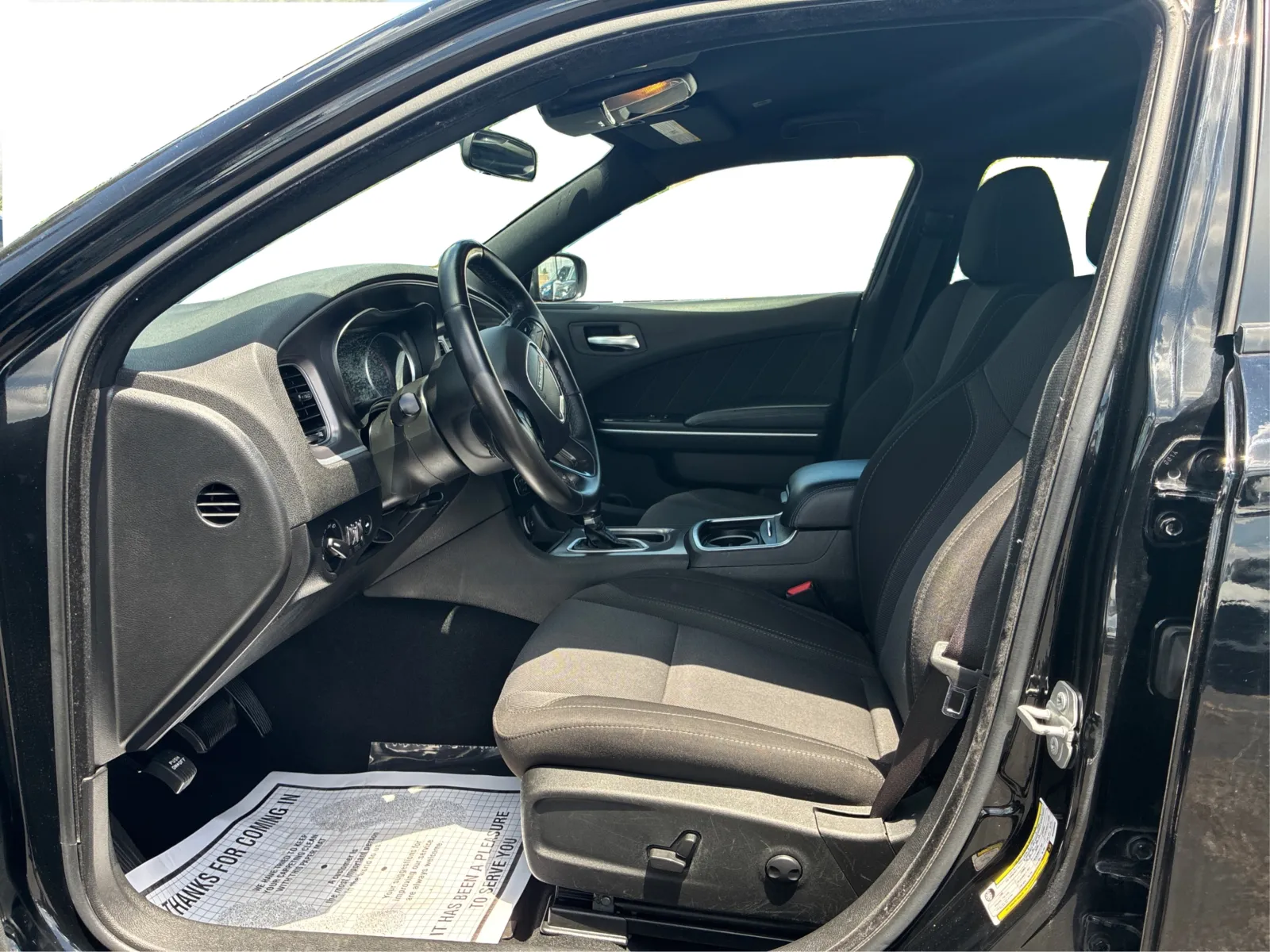 2022 Dodge Charger SXT - Photo 9