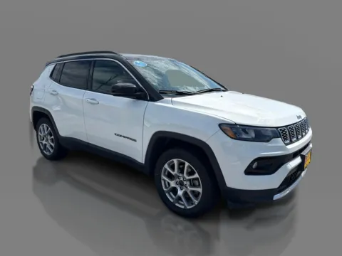 Another view of 2025 Jeep Compass Limited 4x4 for sale in St. Louis, MO at 5 Star Auto Plaza - St. Louis