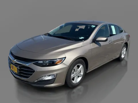 Gray 2023 Chevrolet Malibu 4dr Sdn 1LT for sale in St. Louis, MO