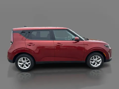 More photos of 2025 Kia Soul LX IVT at 5 Star Auto Plaza - St. Louis, MO
