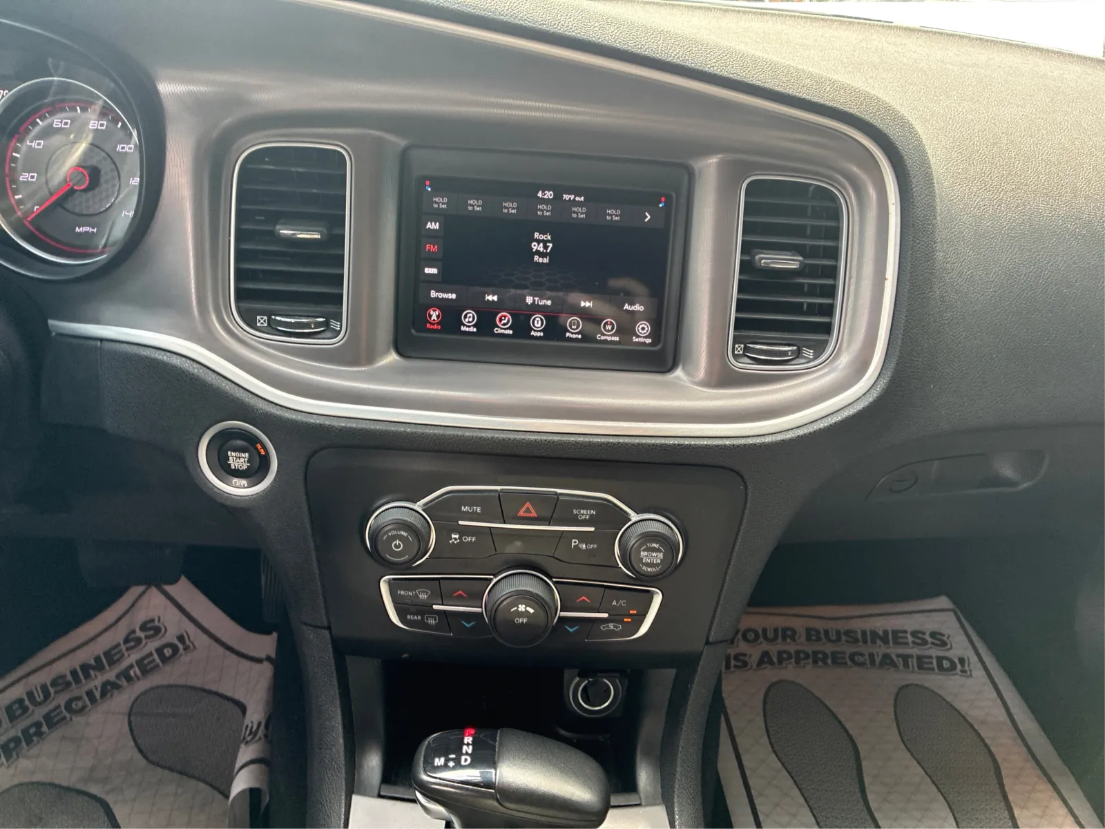 Dodge Charger photo 14