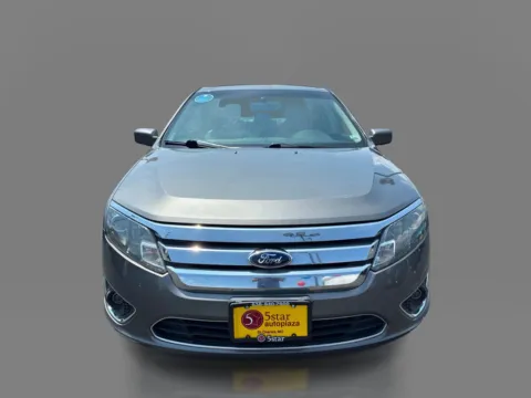 Photos of 2012 Ford Fusion 4d Sedan SEL for sale in St. Louis, MO at 5 Star Auto Plaza - St. Louis