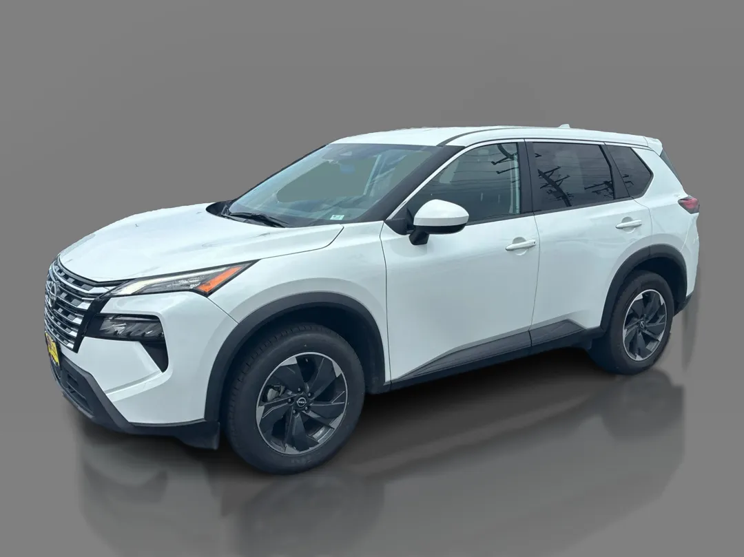 White 2024 Nissan Rogue FWD SV for sale in St. Louis, MO