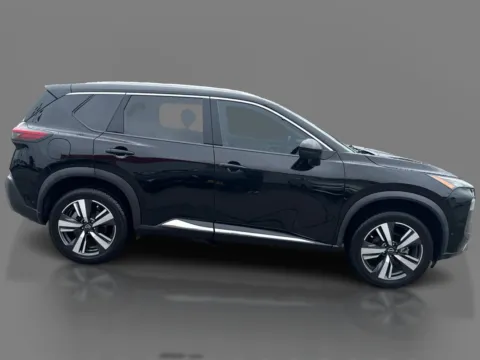 More photos of 2023 Nissan Rogue AWD SL at 5 Star Auto Plaza - St. Louis, MO