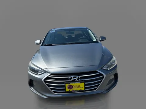 Photos of 2018 Hyundai Elantra 4d Sedan SE Auto for sale in St. Louis, MO at 5 Star Auto Plaza - St. Louis