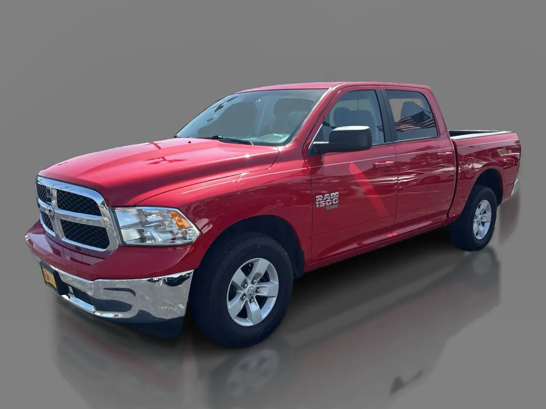 2021 Ram 1500 Classic SLT Crew Cab 5'7" Box