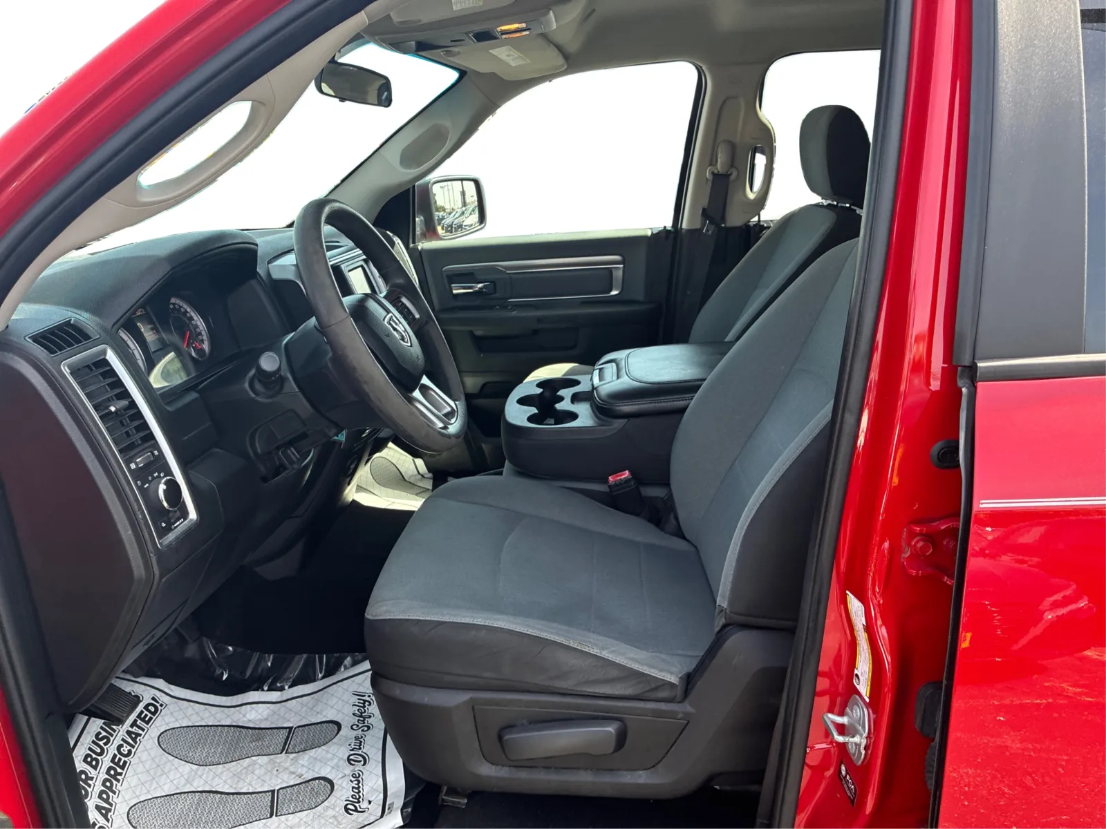 Ram 1500 photo 9