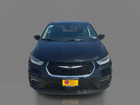 Photos of 2024 Chrysler Pacifica Touring L FWD for sale in St. Louis, MO at 5 Star Auto Plaza - St. Louis