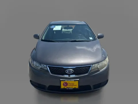 Photos of 2013 Kia Forte 4d Sedan EX for sale in St. Louis, MO at 5 Star Auto Plaza - St. Louis