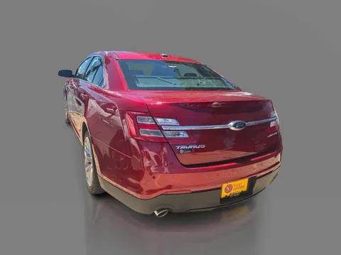 More photos of 2018 Ford Taurus 4d Sedan FWD Limited at 5 Star Auto Plaza - St. Louis, MO