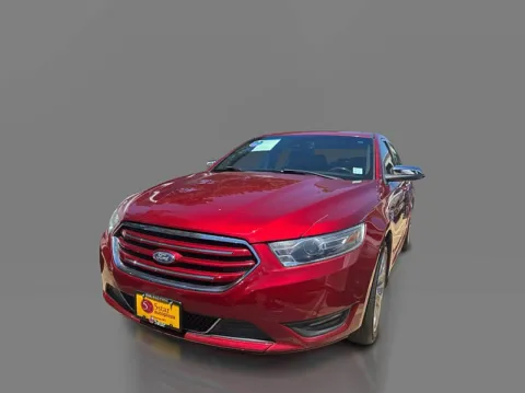 Photos of 2018 Ford Taurus 4d Sedan FWD Limited for sale in St. Louis, MO at 5 Star Auto Plaza - St. Louis