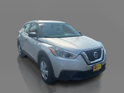 Photos of 2020 Nissan Kicks 4d SUV FWD S for sale in St. Louis, MO at 5 Star Auto Plaza - St. Louis