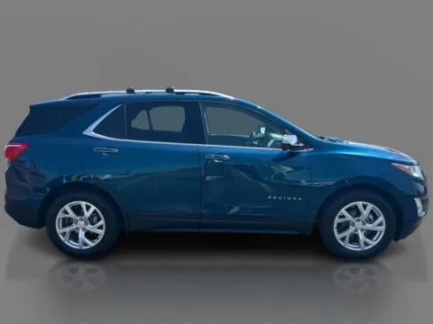 More photos of 2021 Chevrolet Equinox FWD 4dr Premier at 5 Star Auto Plaza - St. Louis, MO