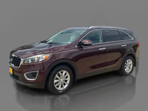 Purple 2016 Kia Sorento 4d SUV FWD LX V6 for sale in St. Louis, MO
