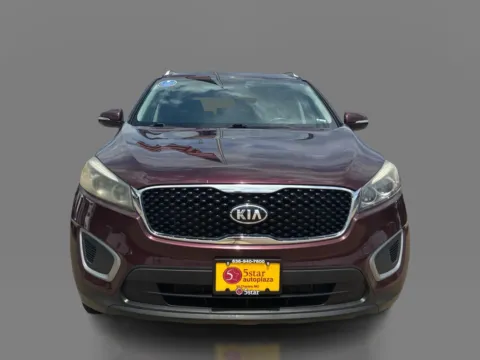 Photos of 2016 Kia Sorento 4d SUV FWD LX V6 for sale in St. Louis, MO at 5 Star Auto Plaza - St. Louis