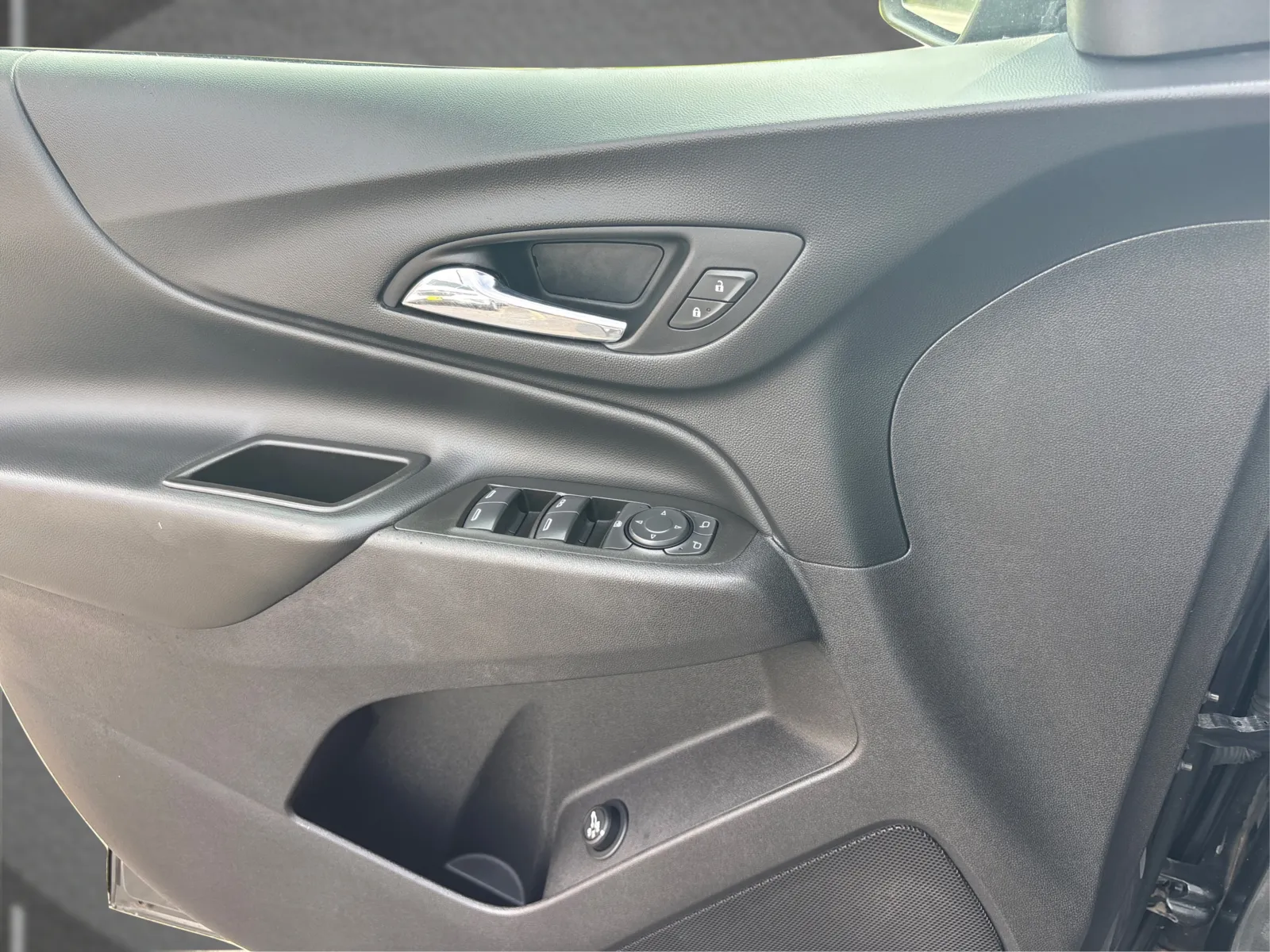 Chevrolet Equinox photo 14