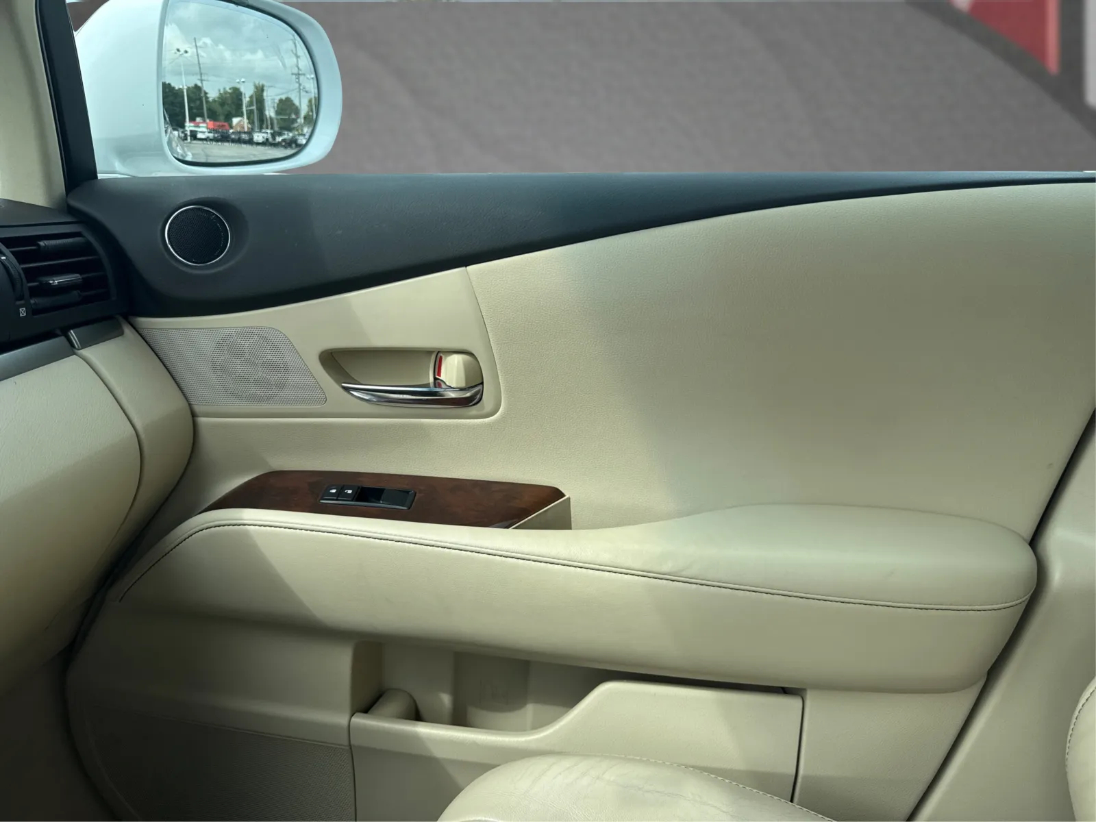 Lexus RX photo 19