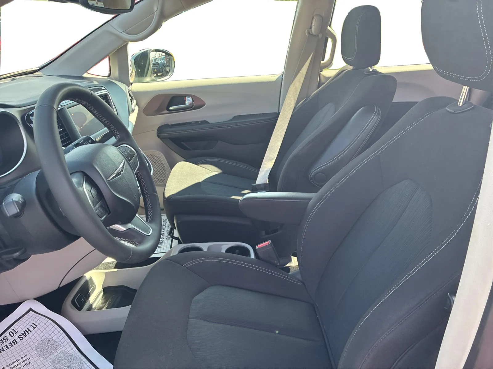 Chrysler Voyager photo 9