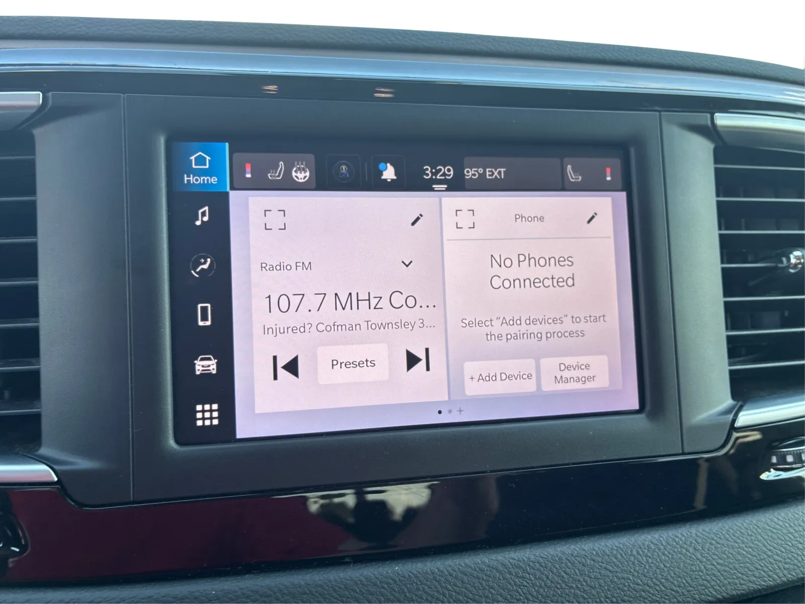 Chrysler Voyager photo 11