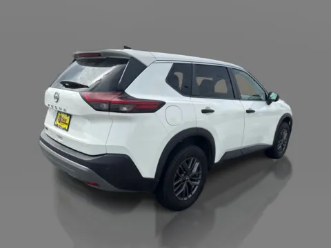 More photos of 2022 Nissan Rogue FWD S at 5 Star Auto Plaza - St. Louis, MO