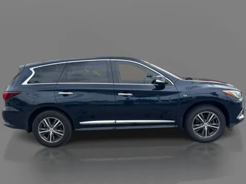 More photos of 2018 INFINITI QX60 4d SUV AWD at 5 Star Auto Plaza - St. Louis, MO