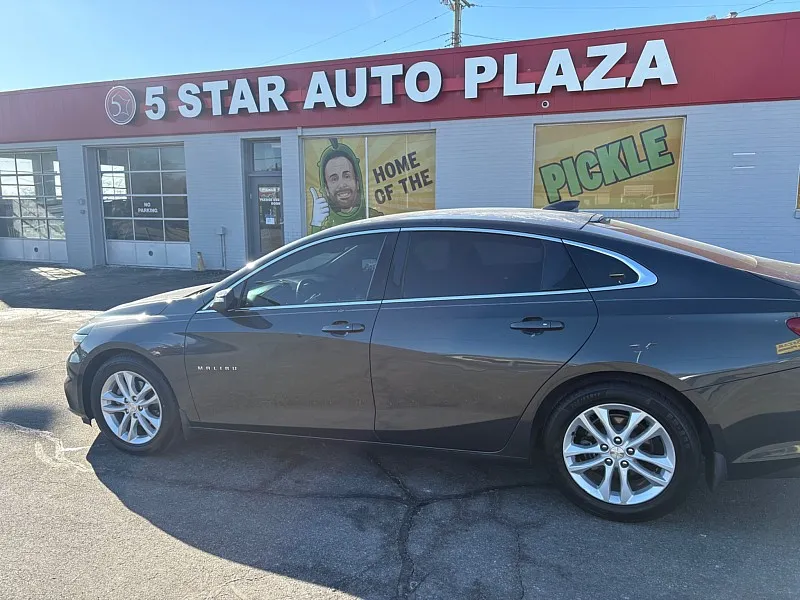 2017 Chevrolet Malibu 4d Sedan LT for sale in St. Louis, MO