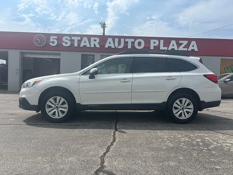2016 Subaru Outback 4d SUV i Premium
