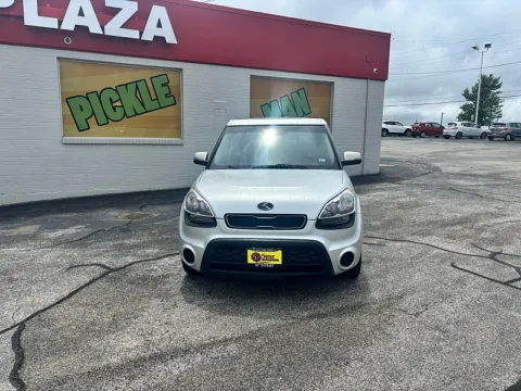 More photos of 2013 Kia Soul 4d Hatchback + Auto at 5 Star Auto Plaza - St. Louis, MO