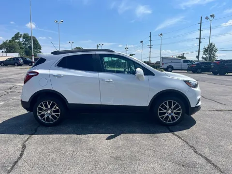 White 2018 Buick Encore 4d SUV AWD Sport Touring for sale in St. Louis, MO