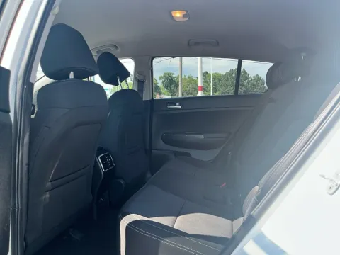 More photos of 2020 Kia Sportage 4d SUV FWD LX at 5 Star Auto Plaza - St. Louis, MO