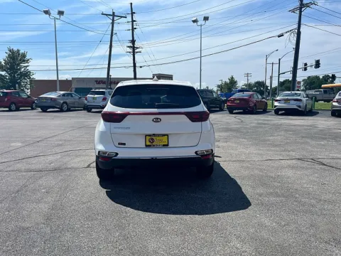 More photos of 2020 Kia Sportage 4d SUV FWD LX at 5 Star Auto Plaza - St. Louis, MO