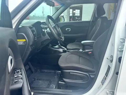 Another view of 2019 Kia Soul 4d Hatchback Auto for sale in St. Louis, MO at 5 Star Auto Plaza - St. Louis