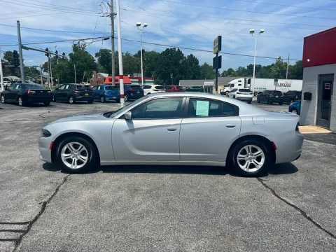 Photos of 2019 Dodge Charger 4d Sedan RWD SXT for sale in St. Louis, MO at 5 Star Auto Plaza - St. Louis